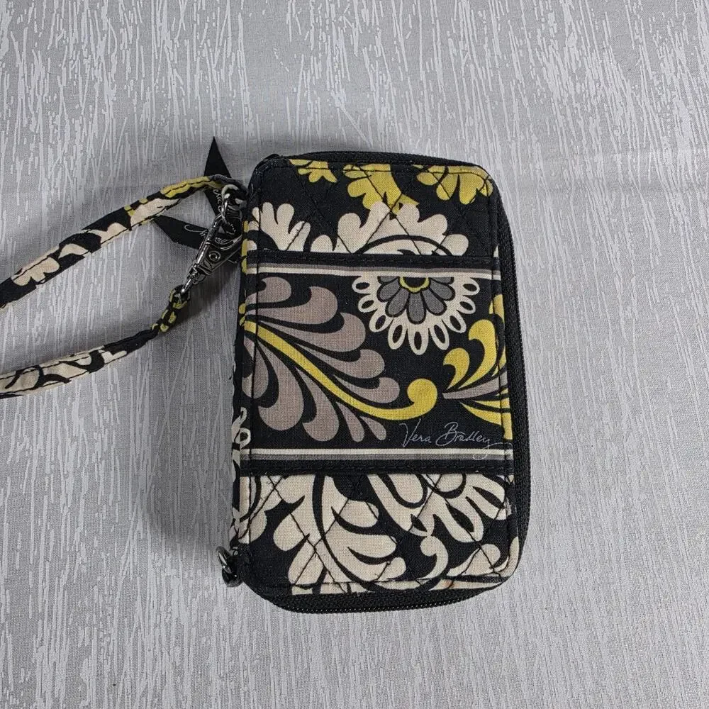 Vera Bradley Carre it All Wristlet Retired Baroque Pattern